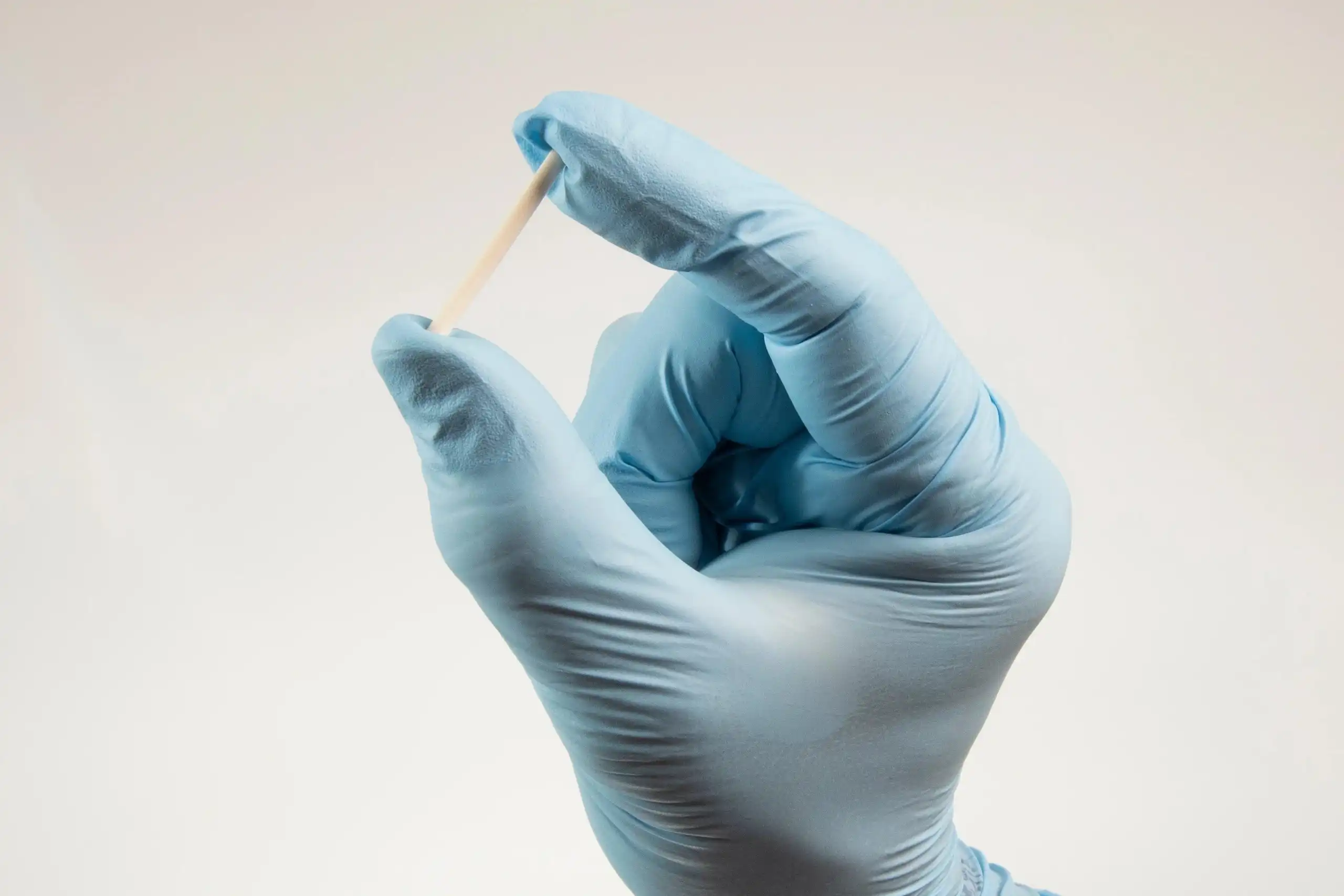 Conheça o Implanon, contraceptivo que planos de saúde passam a oferecer obrigatoriamente