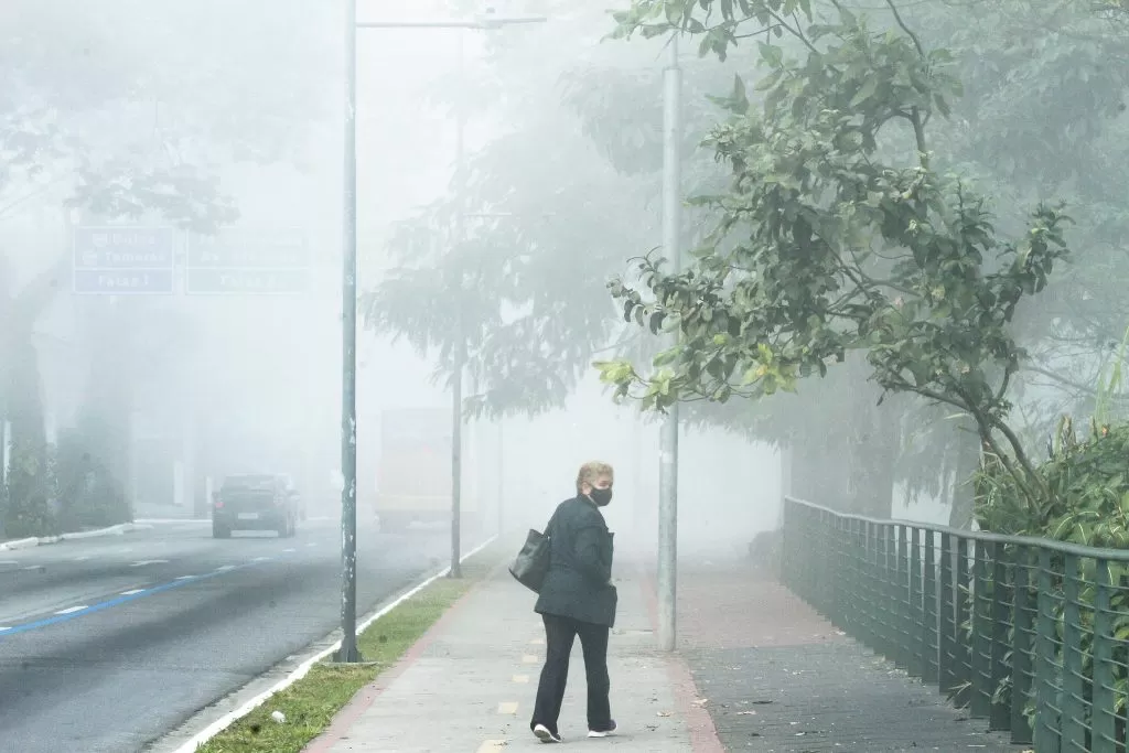 Defesa Civil de SP emite alerta de frio e chuva moderadaaté domingo (14)