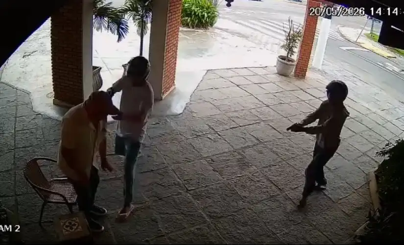 Vídeo: assalto na orla do Itaguá deixa turista no prejuízo de R$ 130 mil em Ubatuba