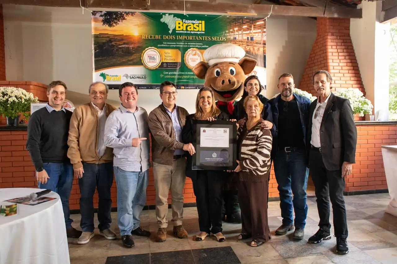 Fazenda Brasil, em Jambeiro, ganha certificação internacional de excelência em carnes suínas