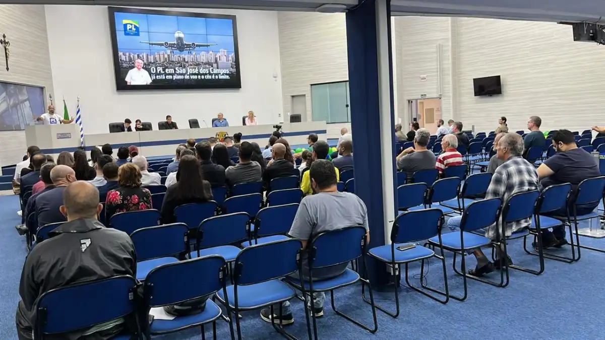 PL promove evento de filiação em São José com baixa adesão