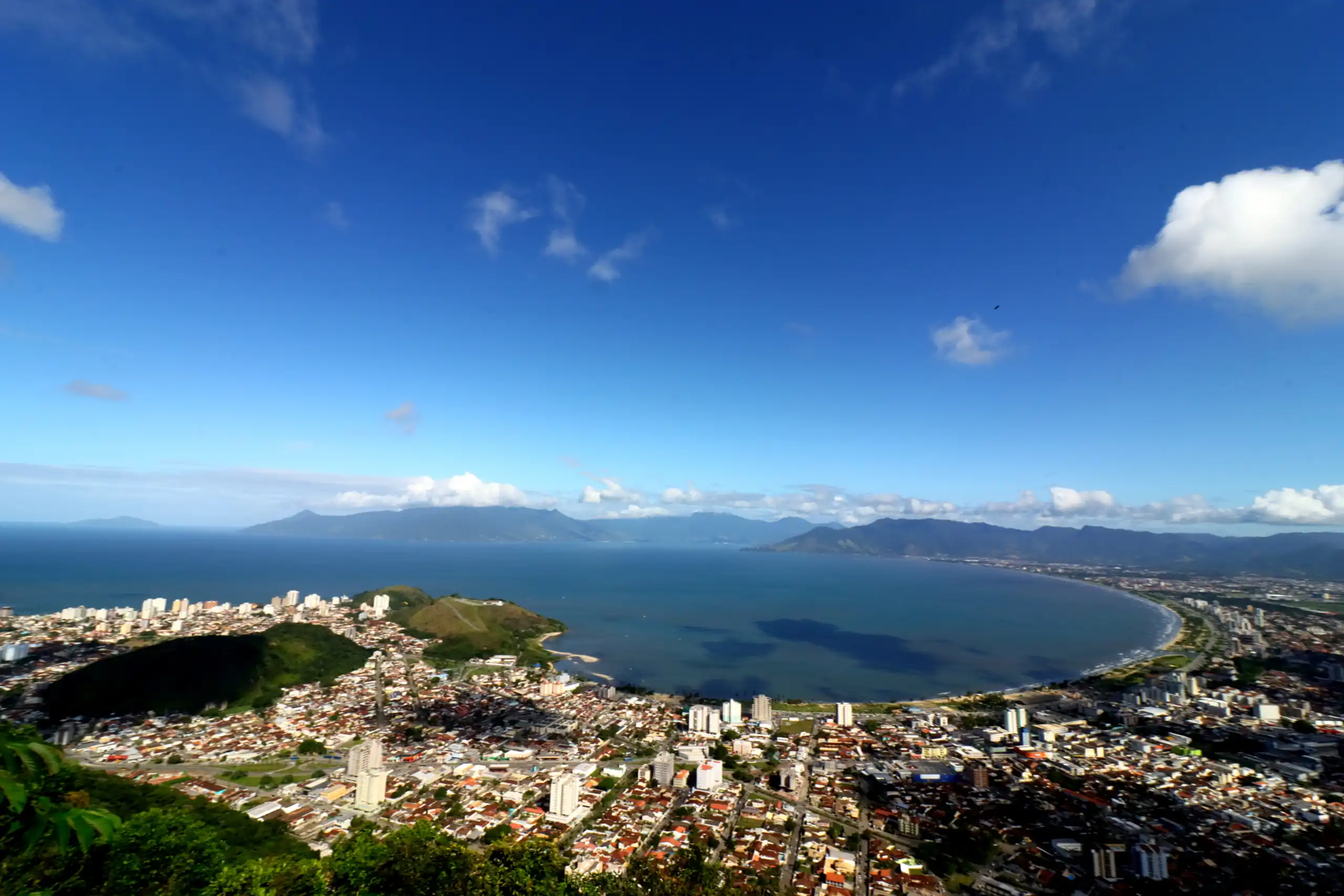 Caraguatatuba é finalista em três categorias no 2º Prêmio AMVALE de Gestão Responsável 2025