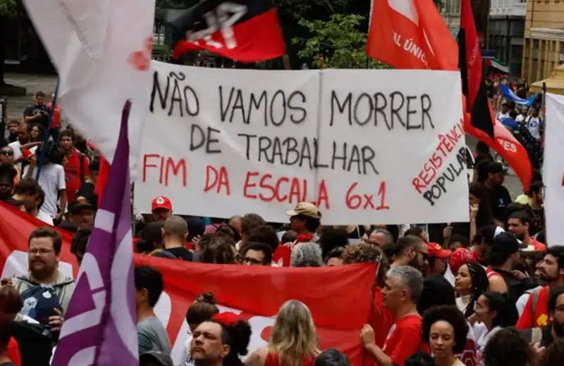 Congresso discute fim da escala 6×1 e redução da jornada de trabalho em 2026 