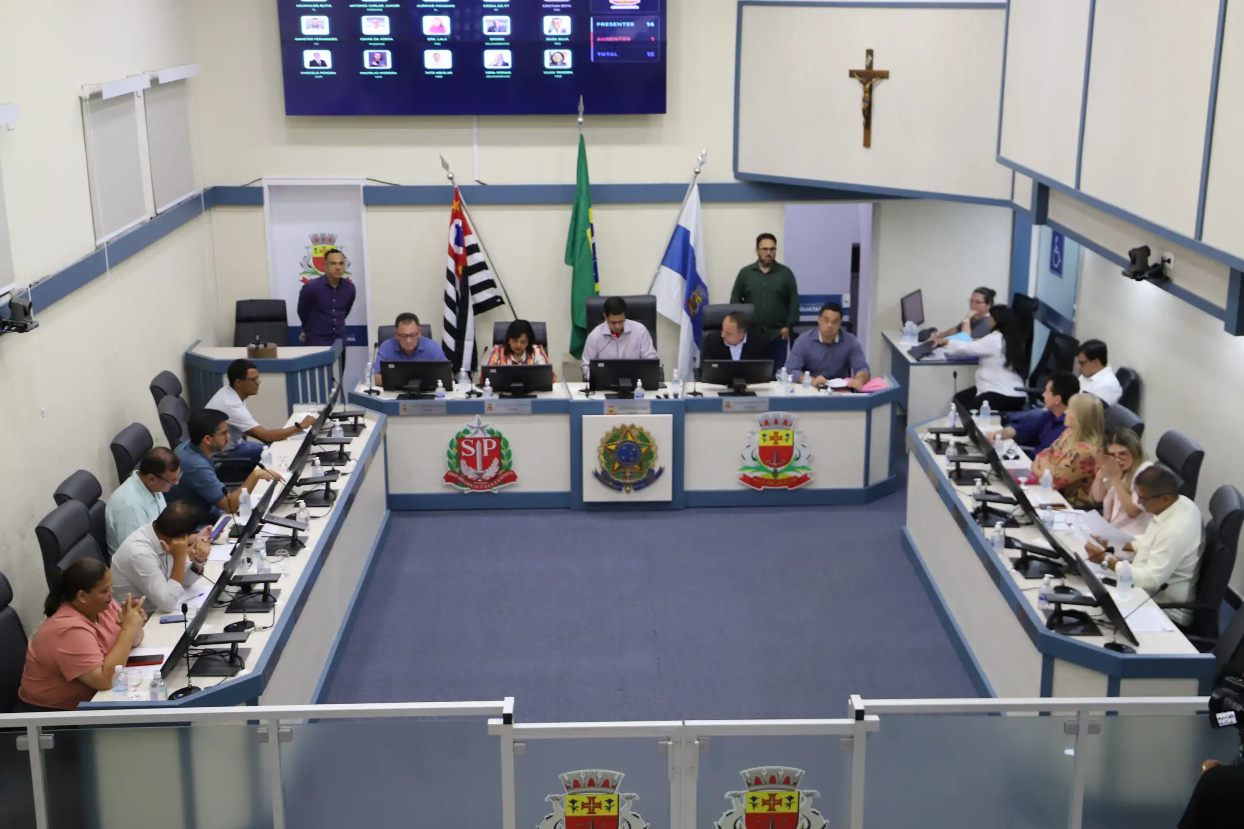 Cinco projetos entram em votação na 4ª Sessão Ordinária desta terça-feira em Caraguatatuba