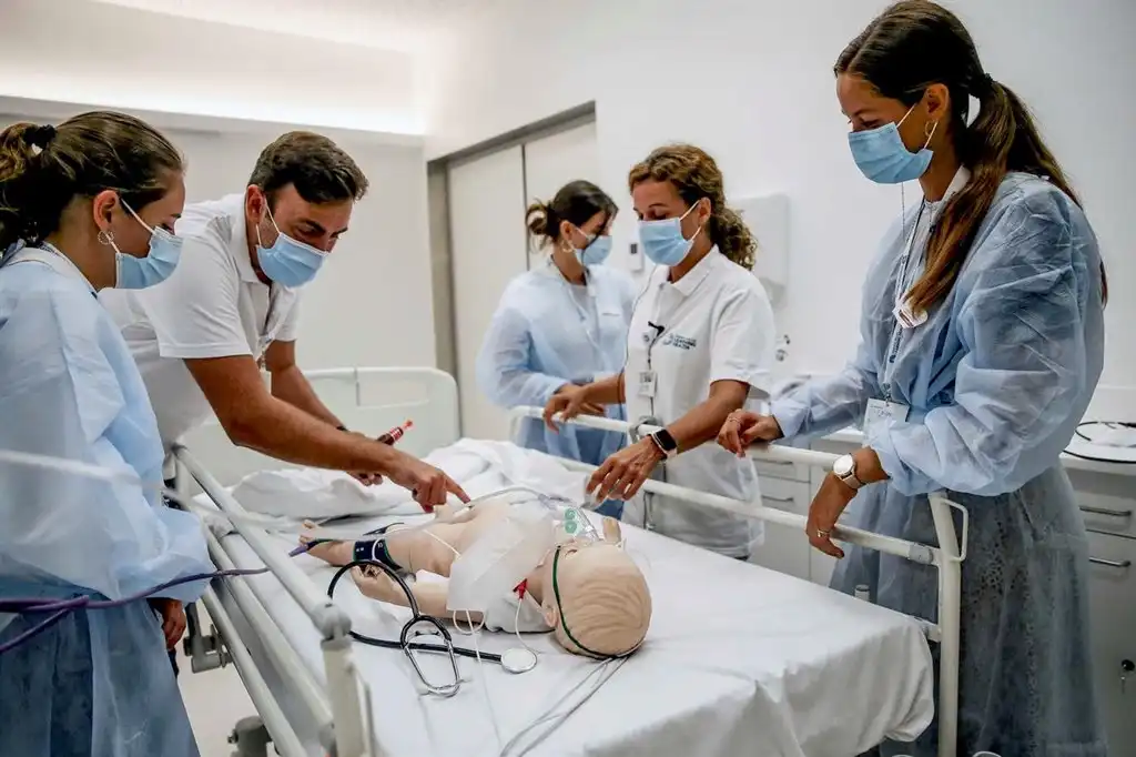 Cursos de Medicina terão fiscalização mais rigorosa