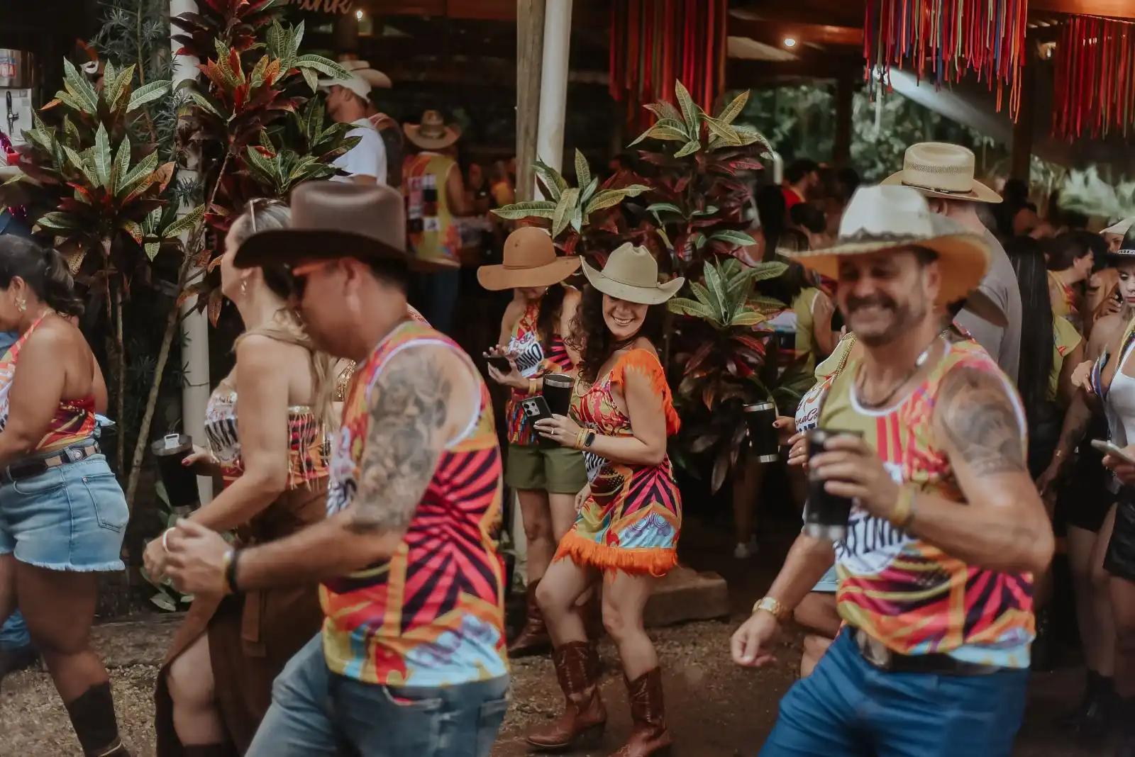 CarnaCountry reúne cerca de 420 pessoas e mantém público mesmo com chuva em Caçapava