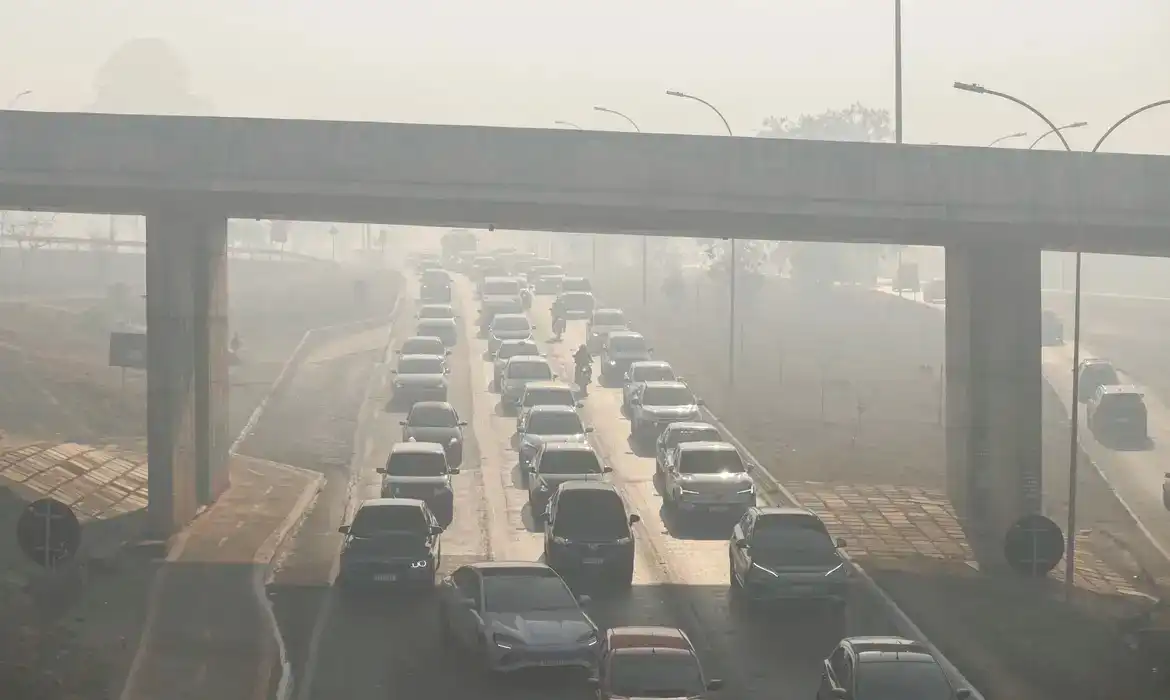 Poluição do ar ultrapassa limites em todo o Brasil