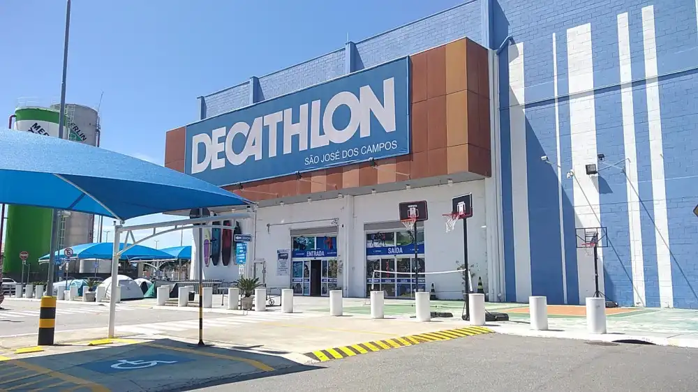 Decathlon abre vagas de emprego para vendedor e Jovem Aprendiz em São José dos Campos
