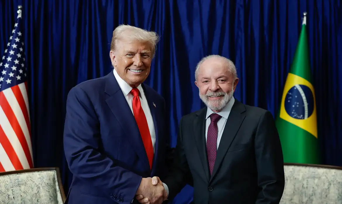 Trump recua e elimina tarifas de 40% sobre produtos brasileiros