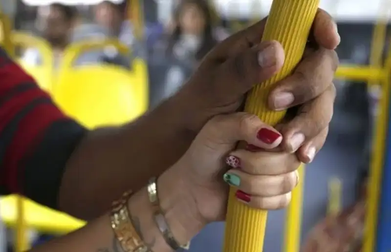 Quase 50% das mulheres sofreram assédio em 2025, aponta pesquisa