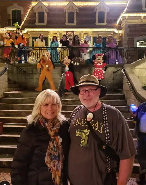 Homem vai à Disney todos os dias por 8 anos e detém novo recorde