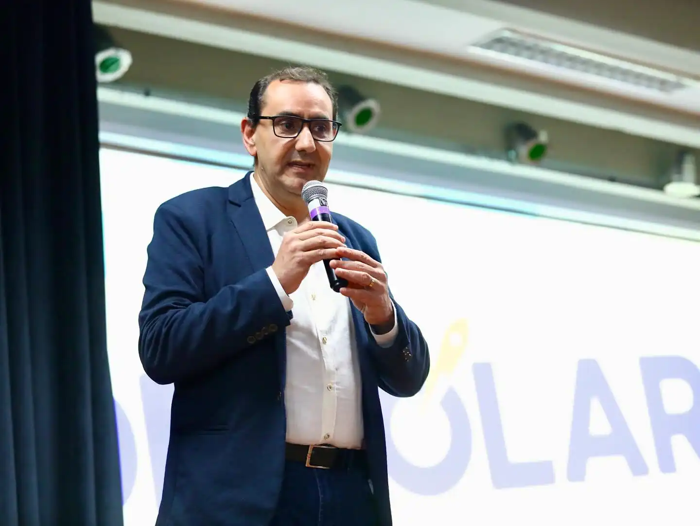 “Sem condição financeira hoje”, afirma Anderson Farias sobre pagar descongelamento de servidores
