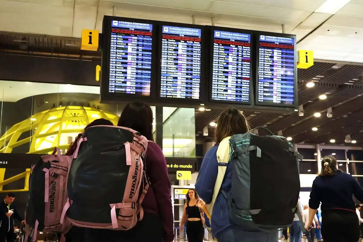 Greve geral na Argentina cancela voos entre Brasil e país vizinho 