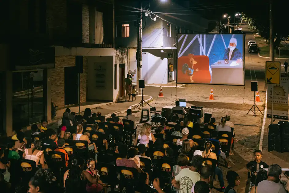 Centro da Juventude recebe CineSolar na próxima terça (24)