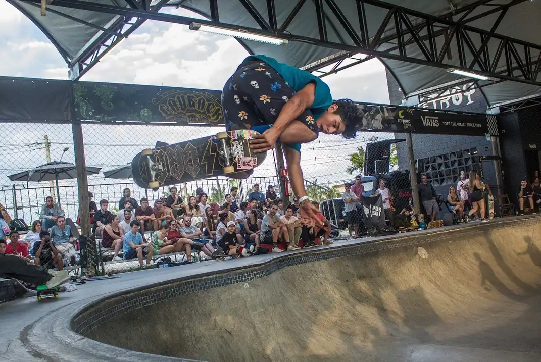Campeonato Brasileiro de Skate reúne lendas da modalidade e atrações neste sábado (20)