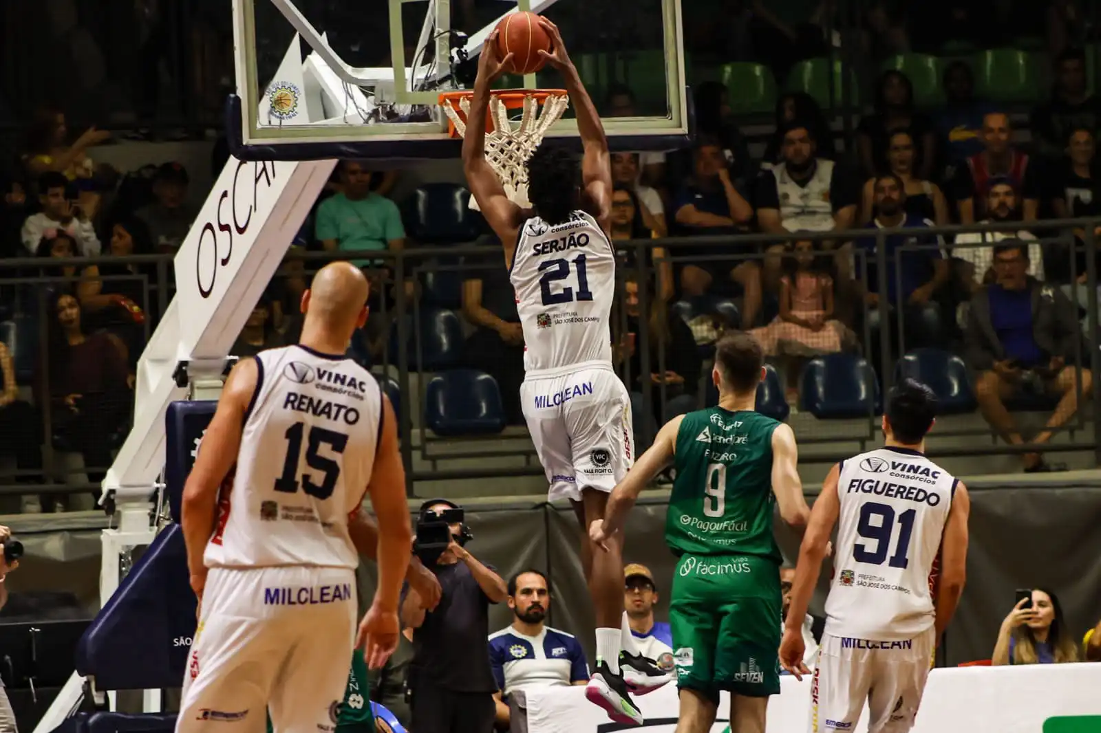 São José Basketball perde o primeiro jogo dos playoffs do NBB