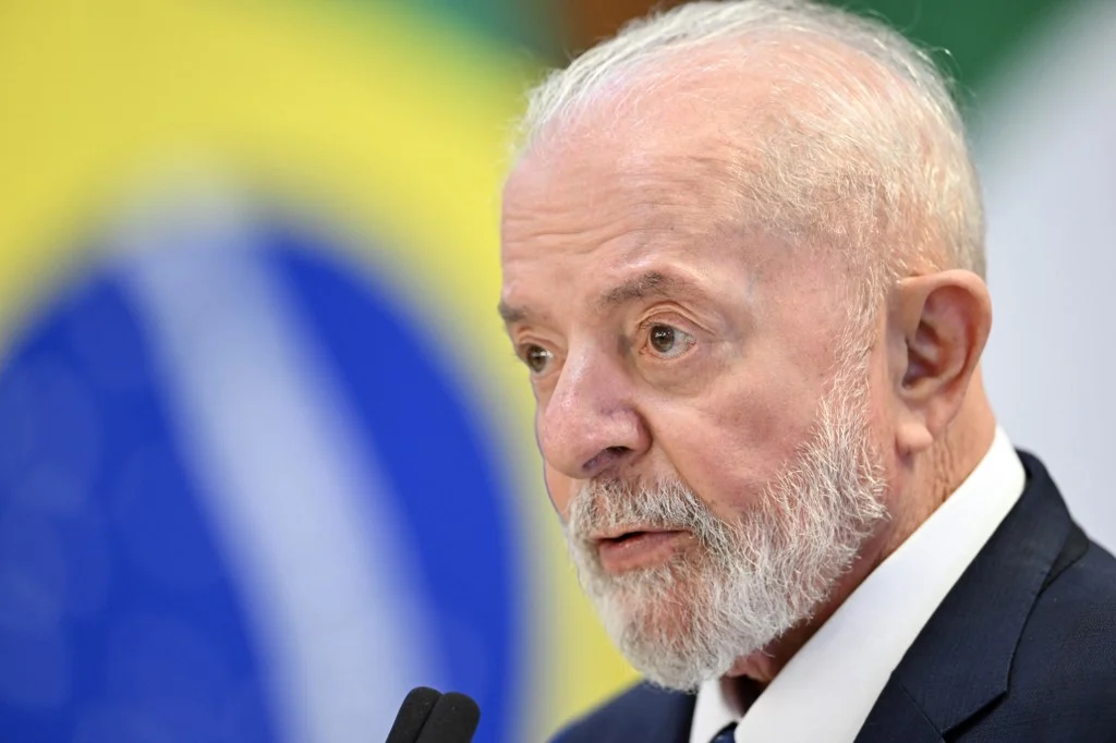 Presidente Lula participa de reunião executiva com movimentos sociais em São Paulo