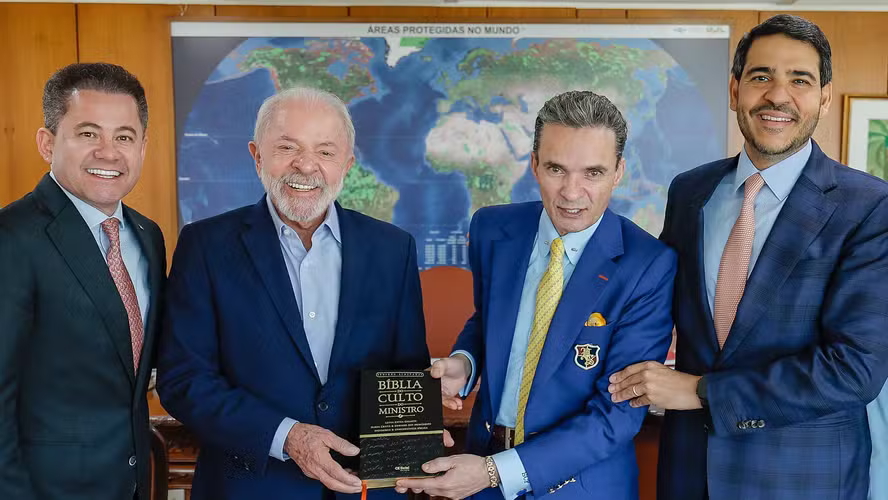 Culto com pastores influentes marcou estratégia sem sucesso de Messias para o STF