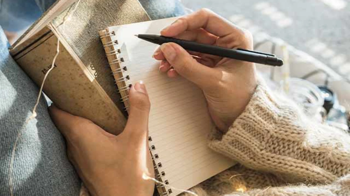Prefeitura abre inscrições para Concurso de Poesia com prêmios de até R$ 1,5 mil