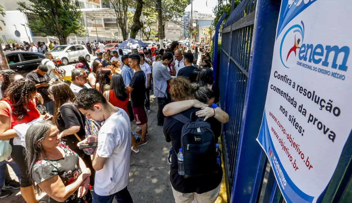 Inscrições para o ENEM começam nesta segunda (25); provas serão em novembro
