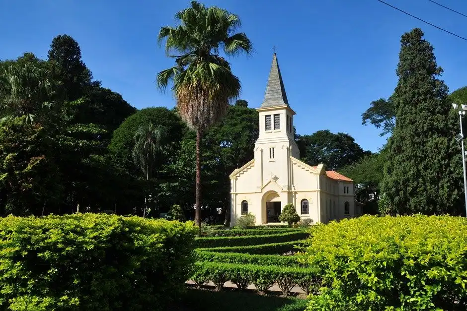 Capela do Parque Vicentina Aranha recebe concerto de violões