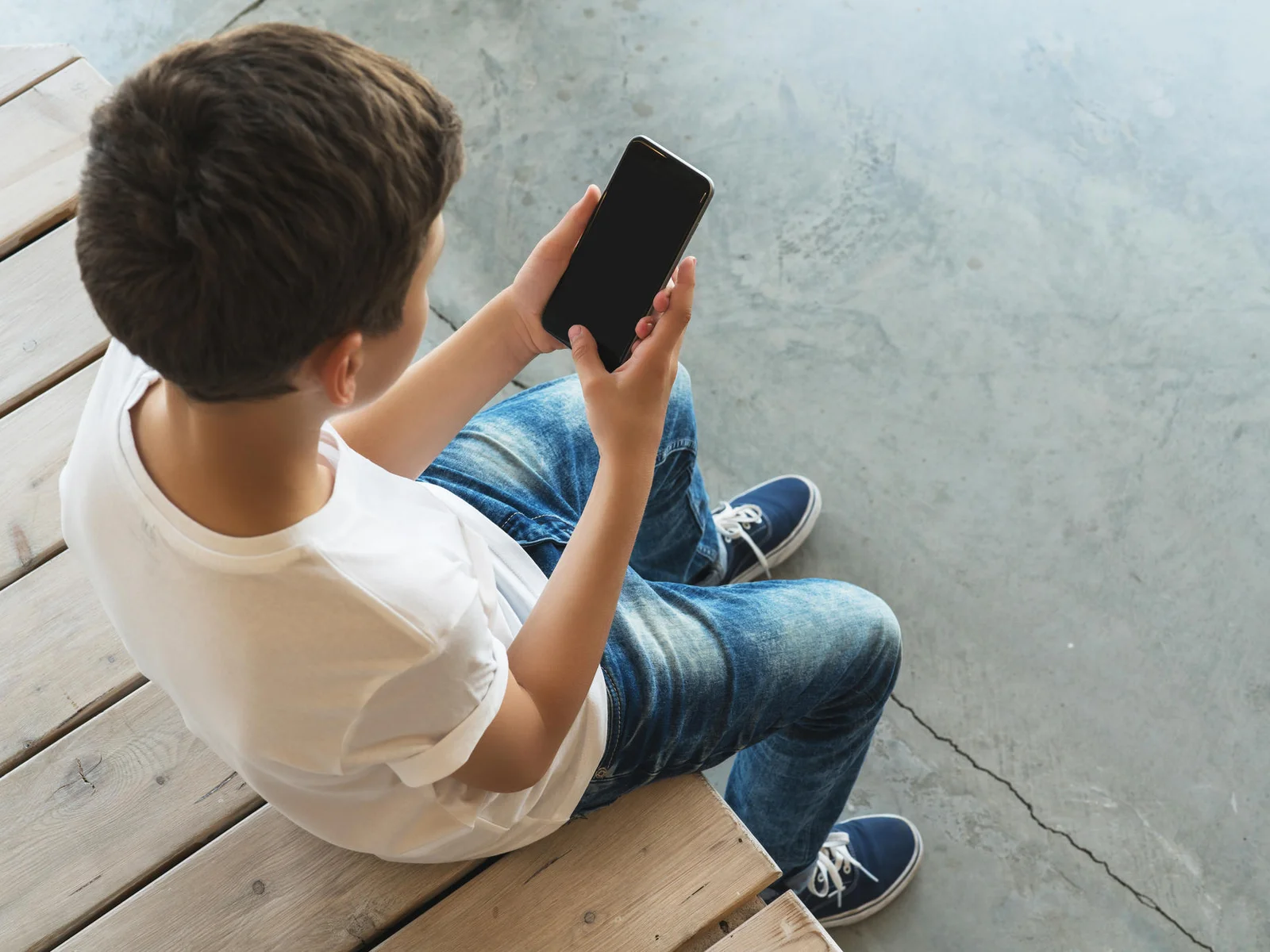 Governo aumenta classificação indicativa do YouTube para 16 anos no Brasil