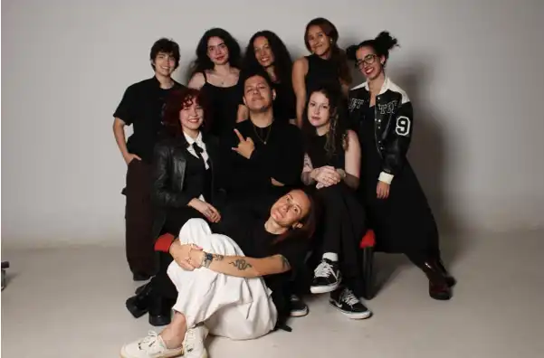 ART 354: Desfile dos alunos de Design de Moda da UNIVAP celebra o espírito punk