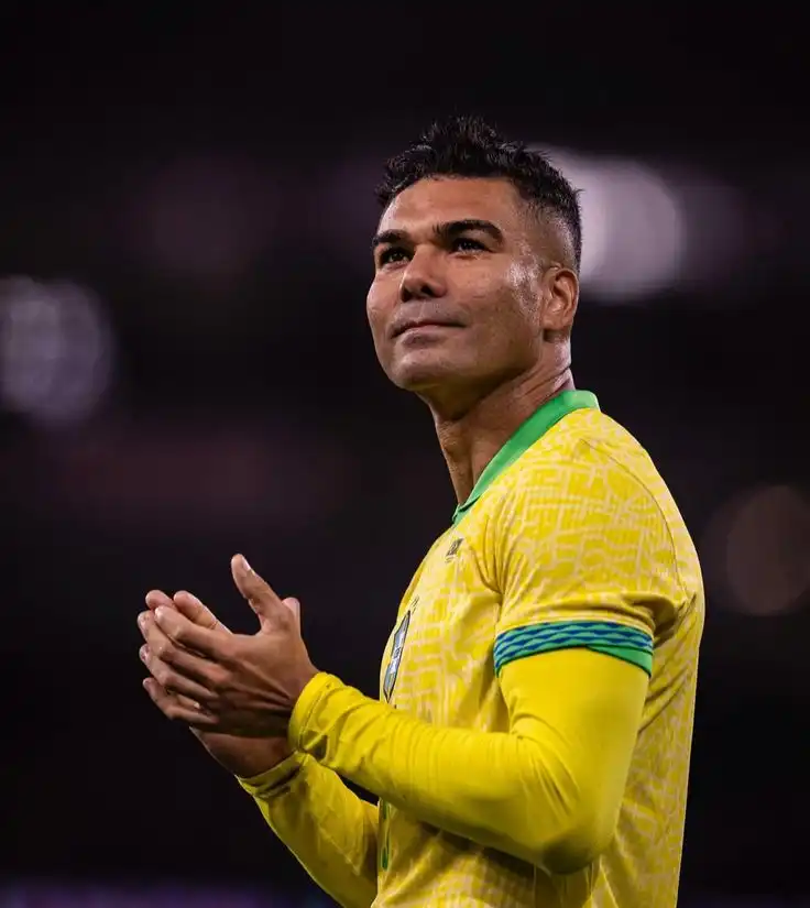 De vilão a herói: Casemiro muda o jogo e recoloca o Brasil na disputa contra o Japão