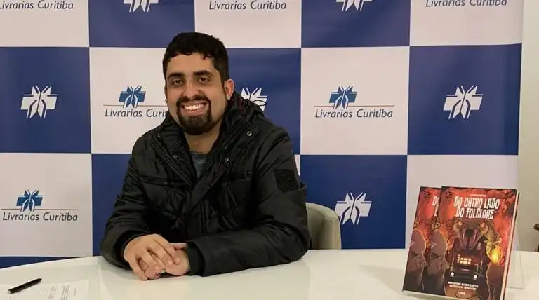 Joseense lança livro de contos de terror com lendas do folclore brasileiro