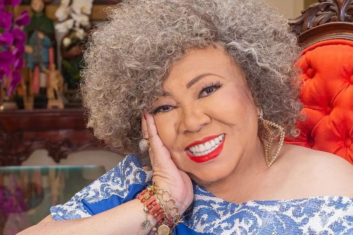 Alcione faz show em São José em comemoração aos 50 anos de carreira