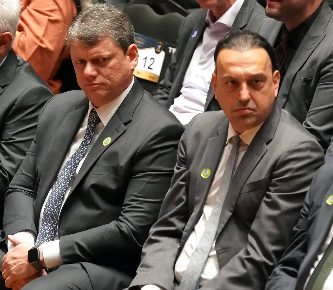 “Fofoca antes de eleição sempre tem”, diz Tarcísio sobre investigação envolvendo vice