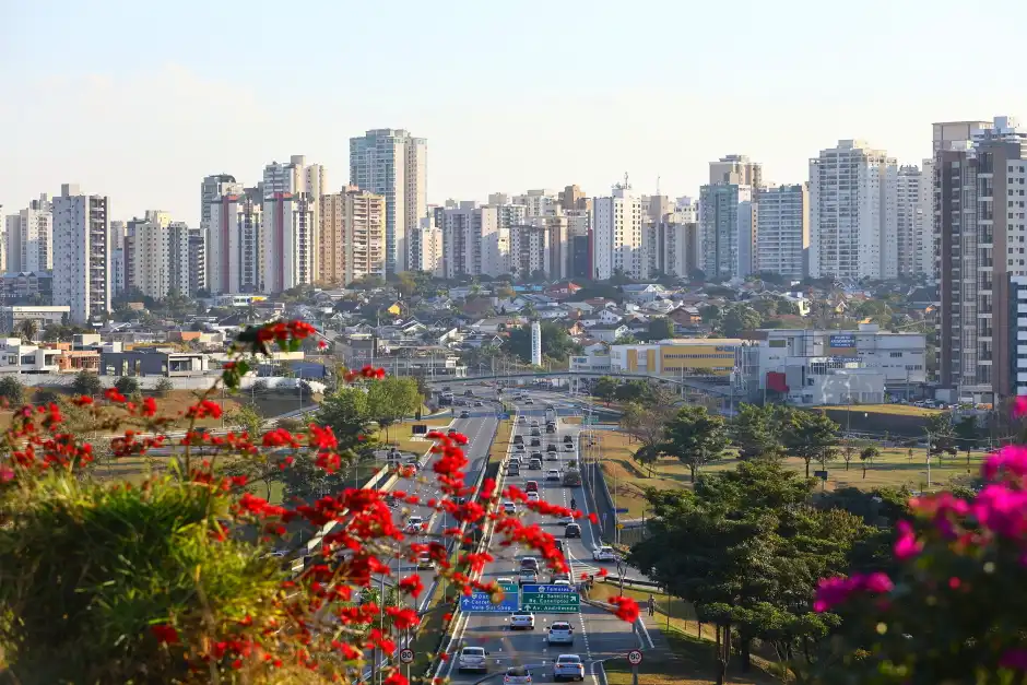 Prefeitura de São José estuda criar fundo imobiliário para administrar áreas públicas