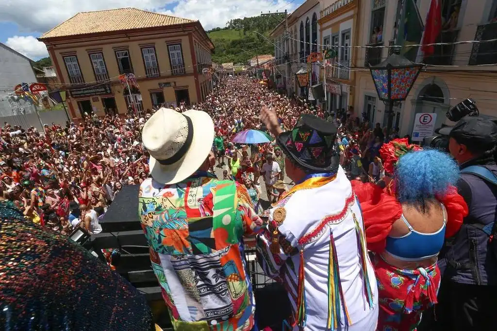 Carnaval de São Luiz do Paraitinga preserva tradição das marchinhas e espera 80 mil foliões
