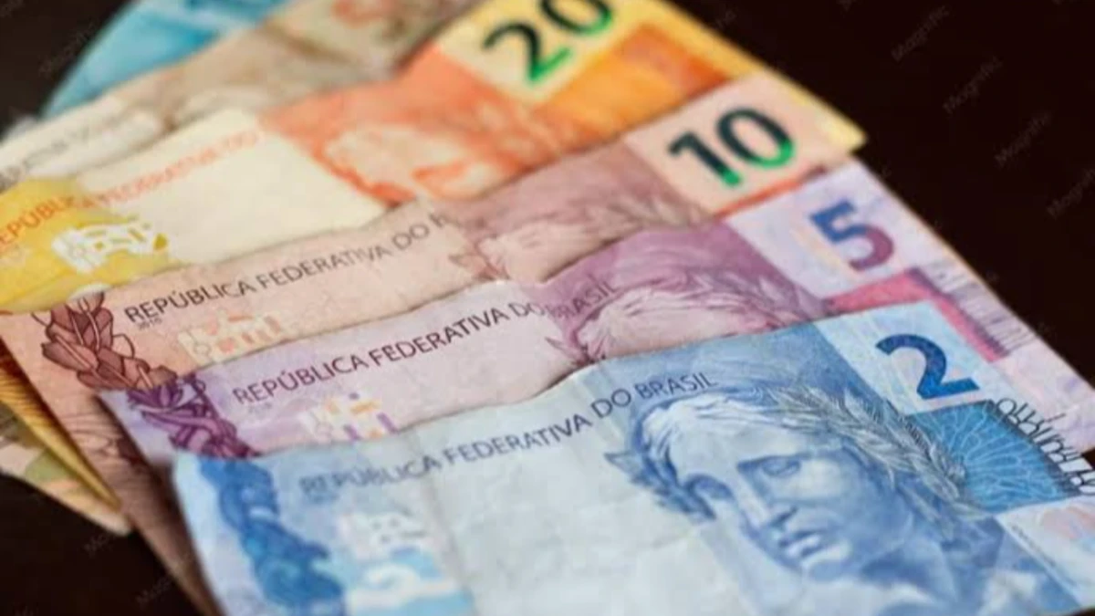Segunda parcela do 13º salário terá que ser paga mais cedo em 2026
