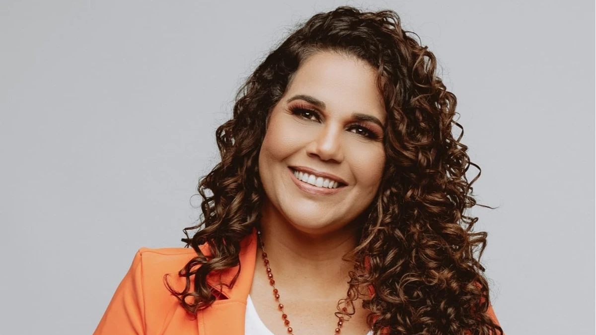 Eliana Ribeiro lança novo álbum acústico em evento exclusivo em São José