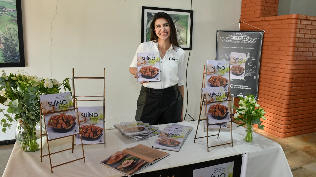 Chef de SJC lança livro com 30 receitas à base de carne suína
