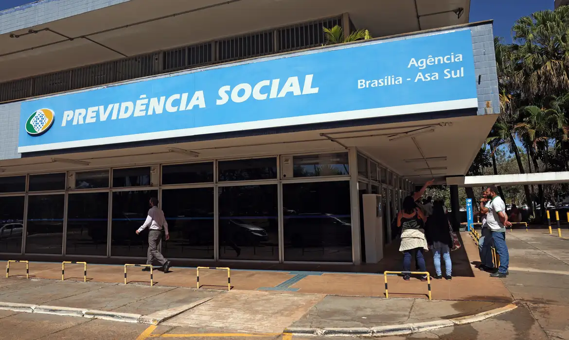 Conheça as mudanças na aposentadoria em 2026 com a aplicação das regras de transição