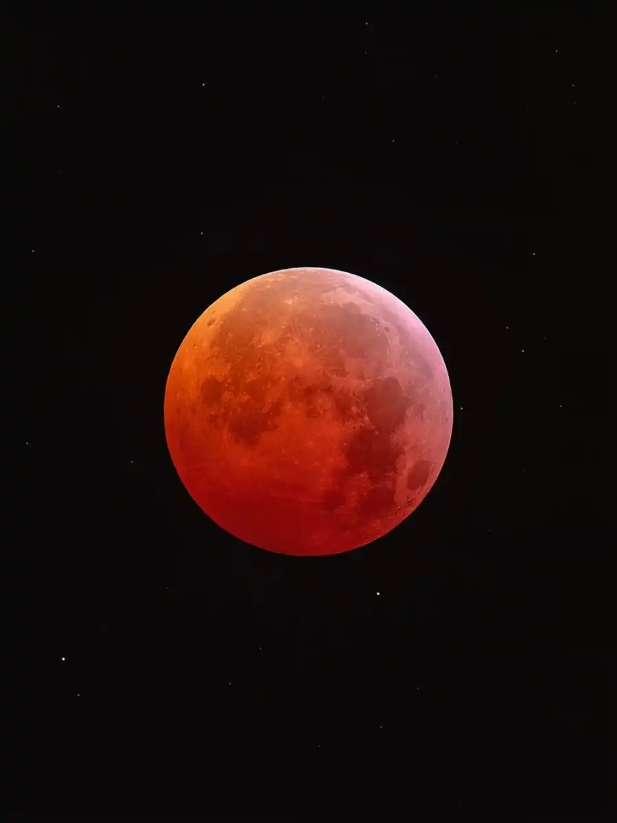 Vem aí: a Lua de Sangue mais longa do ano com transmissão ao vivo
