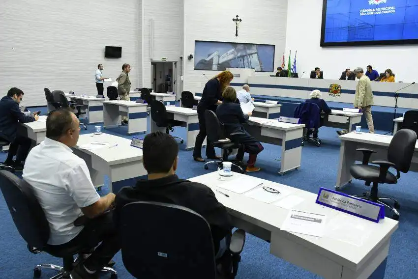 Câmara de São José nega esclarecimentos sobre dengue