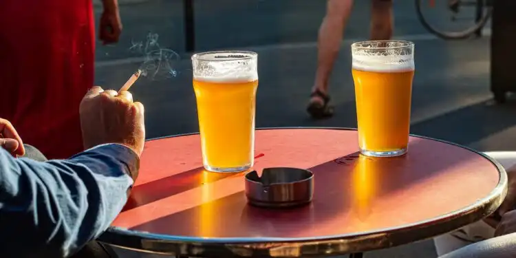 Novo imposto: bebidas alcoólicas, refrigerantes e cigarros devem ficar mais caros a partir de 2027