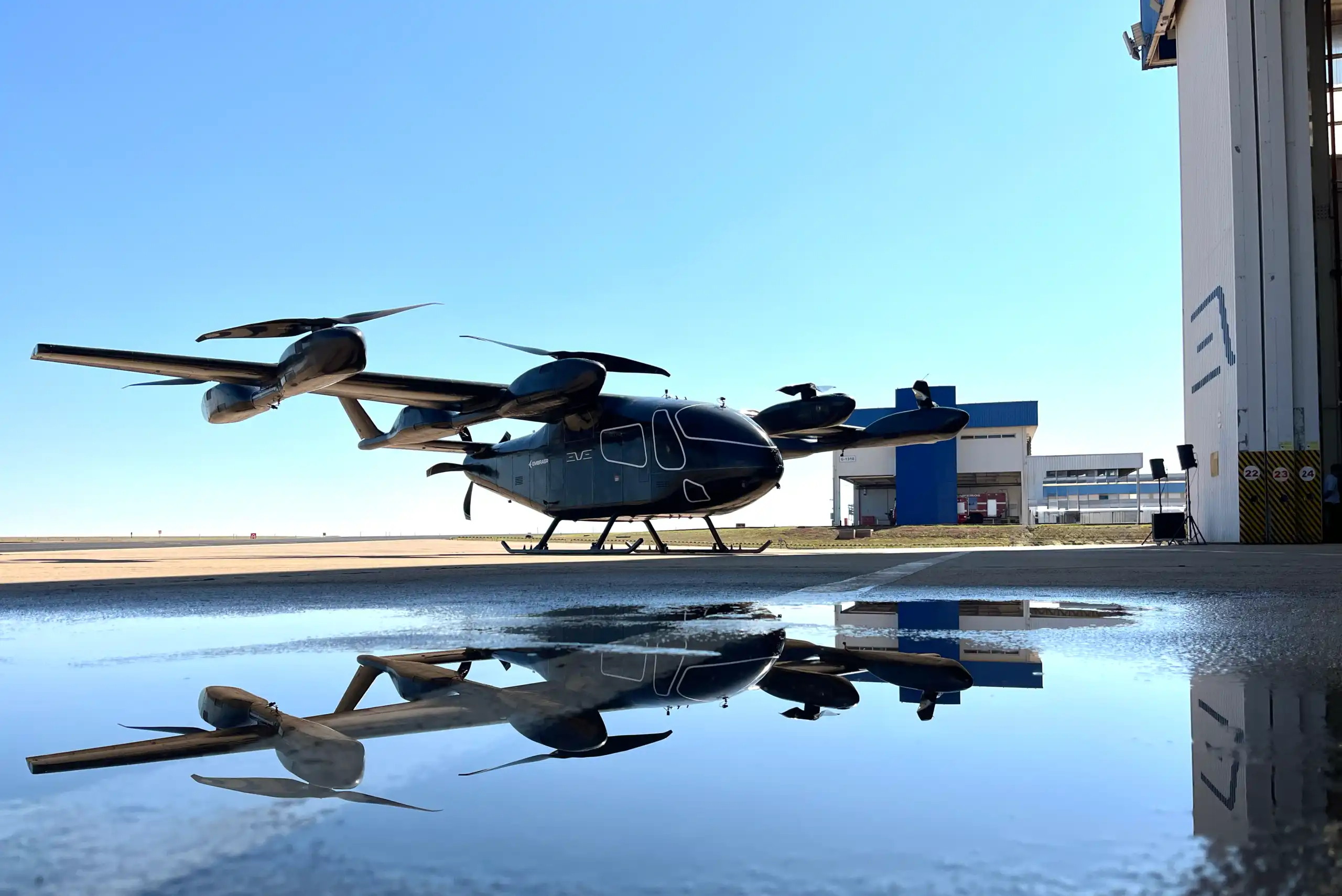 Carro voador da Embraer conclui testes e se aproxima do primeiro voo “como avião”
