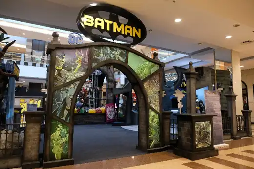 Parque do Batman chega ao Serramar Shopping