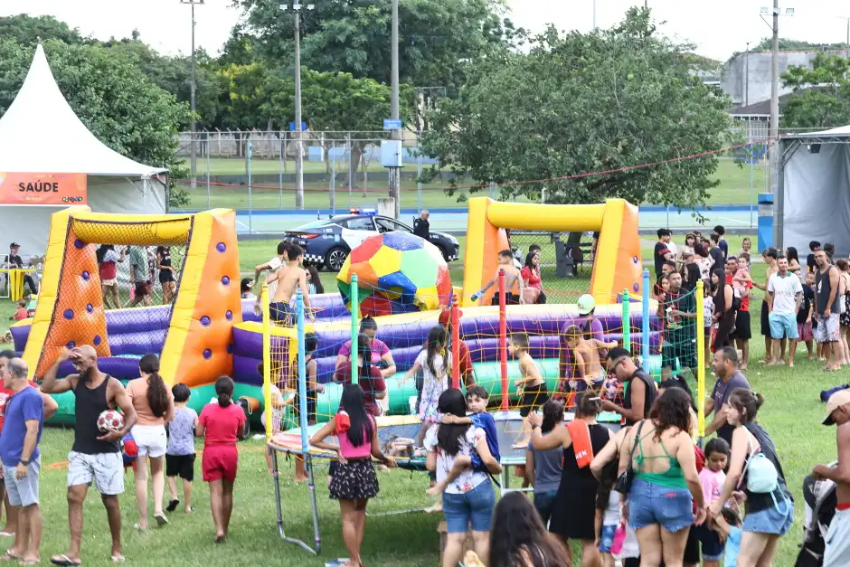 Conexão Juventude leva música, tecnologia e diversão gratuita à Zona Norte de São José