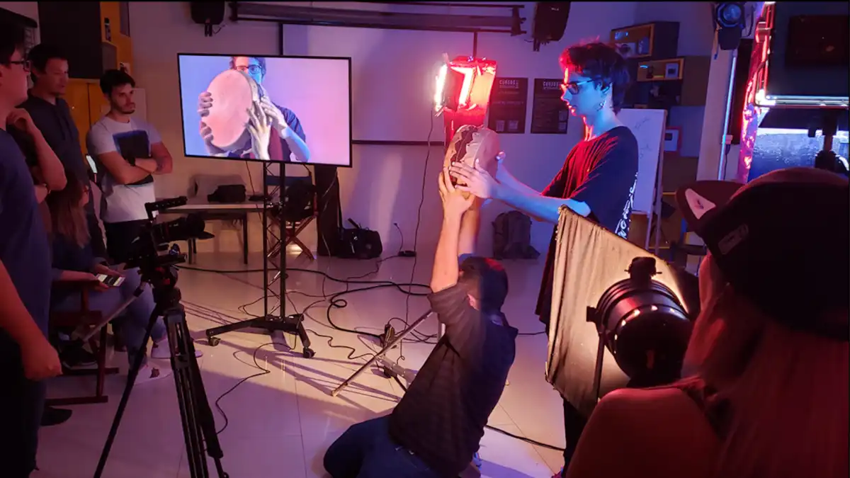 Dia do Cinema: Vera Hamburger ministra masterclass gratuita em São José dos Campos no curso FLAFE