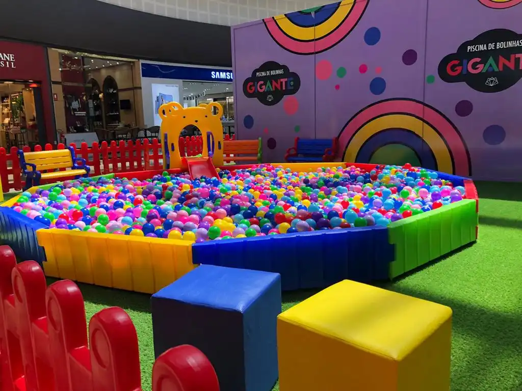 Shopping em São José apresenta Piscina de Bolinhas gratuita para toda a família
