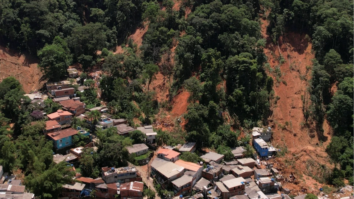 Sete cidades do Vale e Litoral estão em alerta máximo para deslizamentos