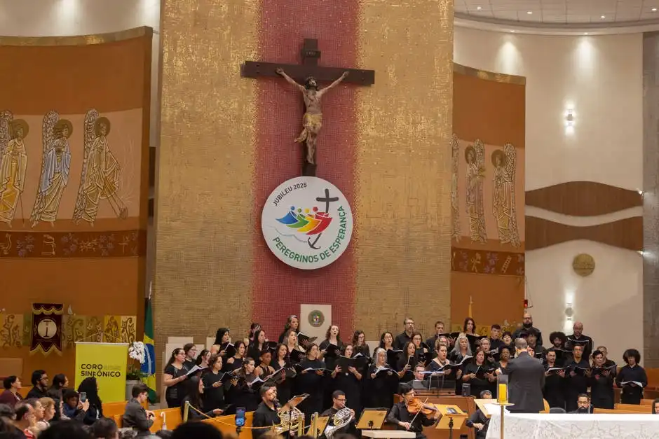 Coro Sinfônico de São José dos Campos apresenta concerto gratuito na Catedral São Dimas