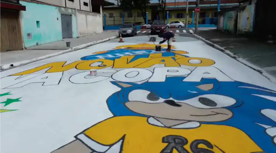 Rua de SJC já está enfeitada para a Copa do Mundo
