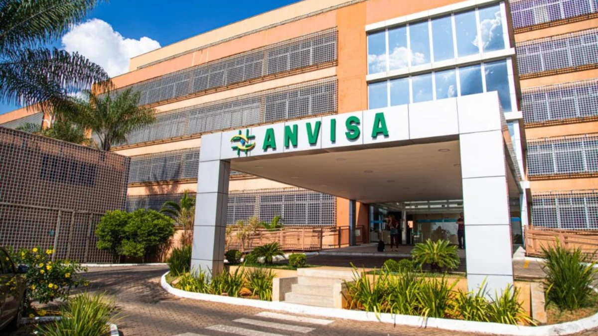 Anvisa suspende lote de paracetamol após identificar bolor