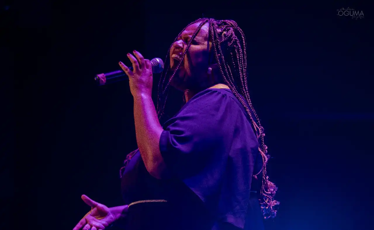 Cantora de Jacareí representará o Brasil no Mundial de Karaokê em Las Vegas